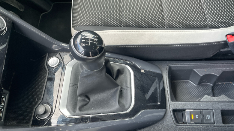 Volkswagen T-Roc 1.5 TSI EVO SEL 5dr Petrol Hatchback